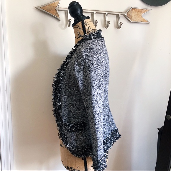 💗WHBM Tweed Cardigan💗 - Picture 2 of 6